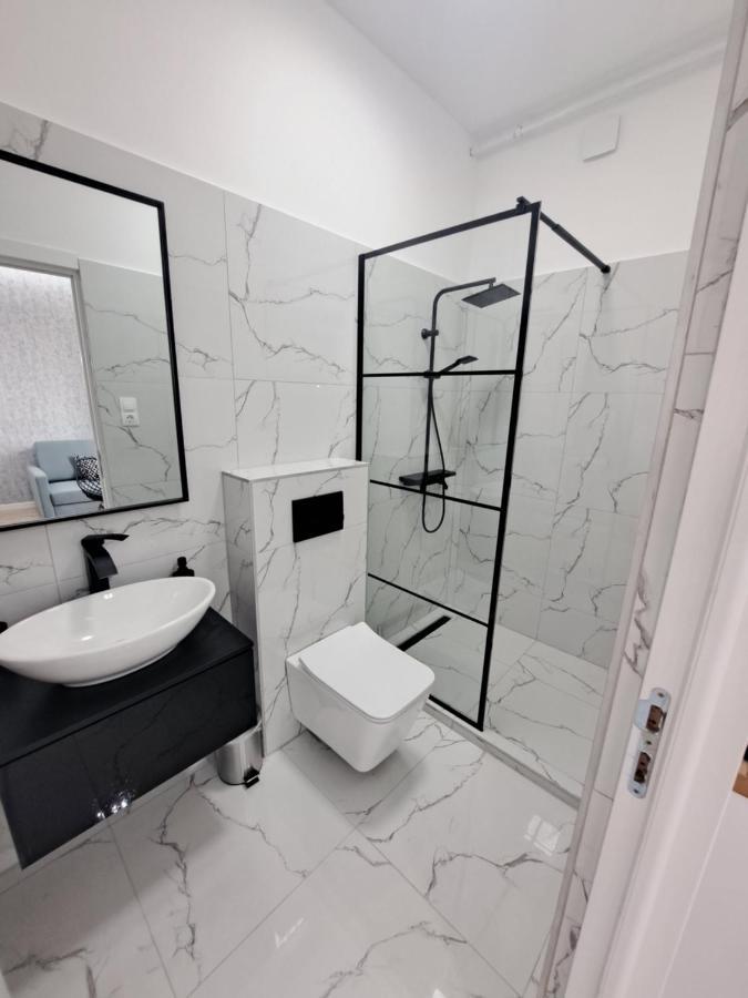 Belvarosi Lux Apartman Vásárosnamény エクステリア 写真